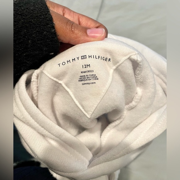White Tommy hoodie - Picture 3 of 3